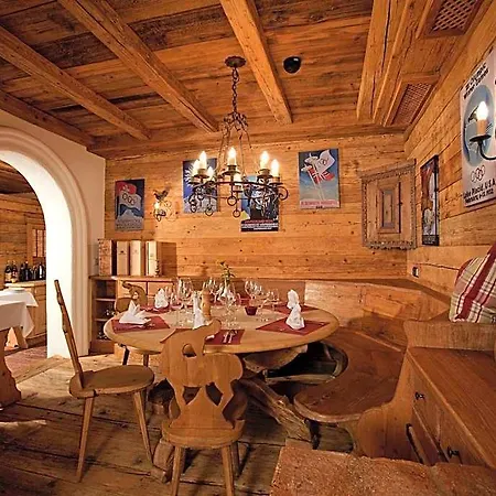 Hotel Vordergrub 3*