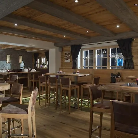 Vordergrub Hotel 3*