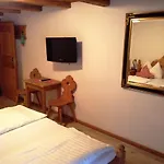 Hotel Vordergrub 3*